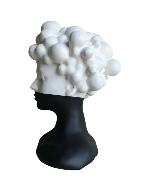 Dreaming_Cloud_Woman_Bust_Medium-Bubble_Hair_Lady