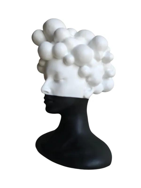 Dreaming_Cloud_Woman_Bust_Medium-Bubble_Hair_Lady