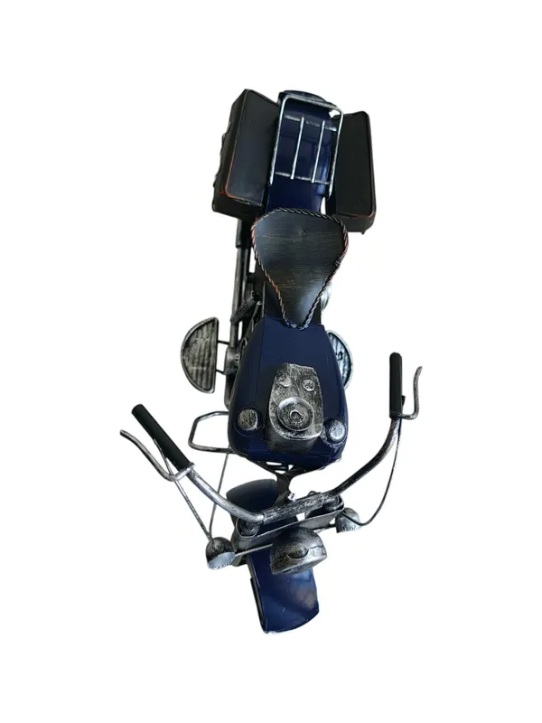 Vintage_Metal_Bike_Showpiece