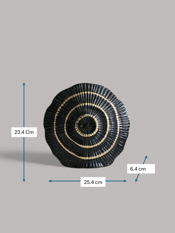Black_&_Golden_Ceramic_Premium_&_Elegant_Vase