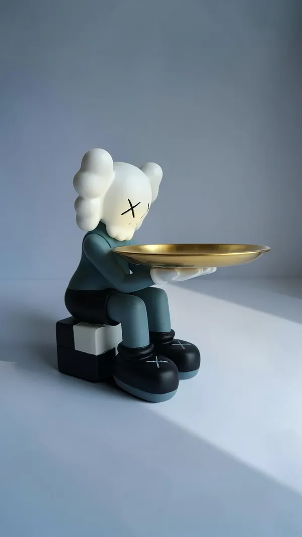 KAWS-Inspired_Companion_Tray__Holder_-_Passing_Through