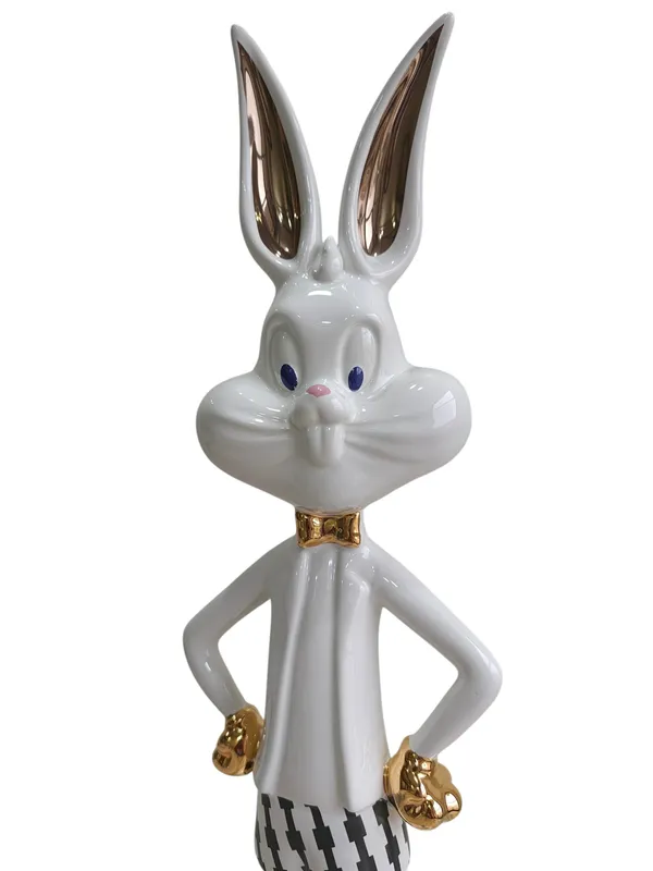 Pure_White_Boss_Bunny_-_Luxury_Ceramic_Sculpture_Large