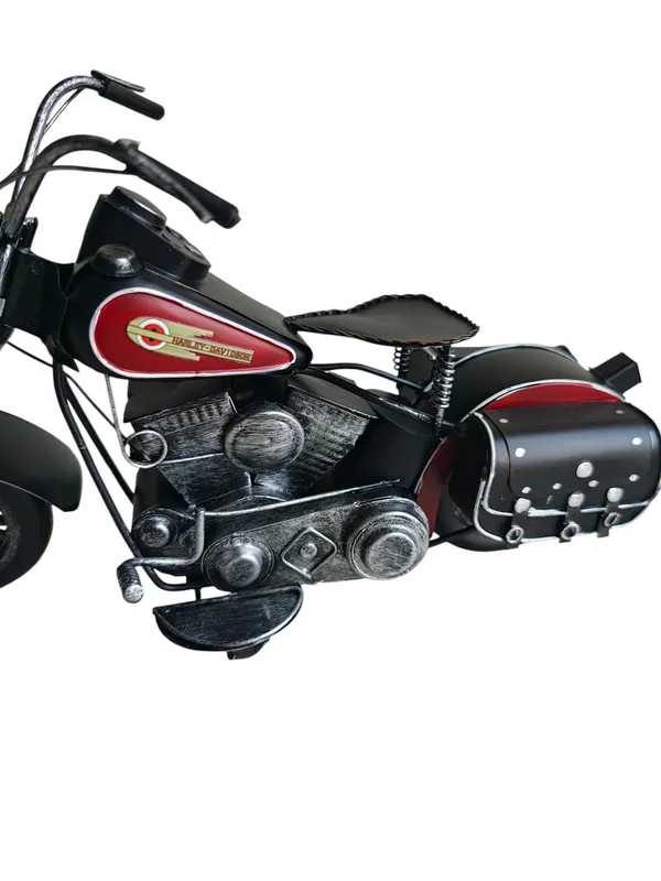 Vintage_Metal_Bike_Showpiece