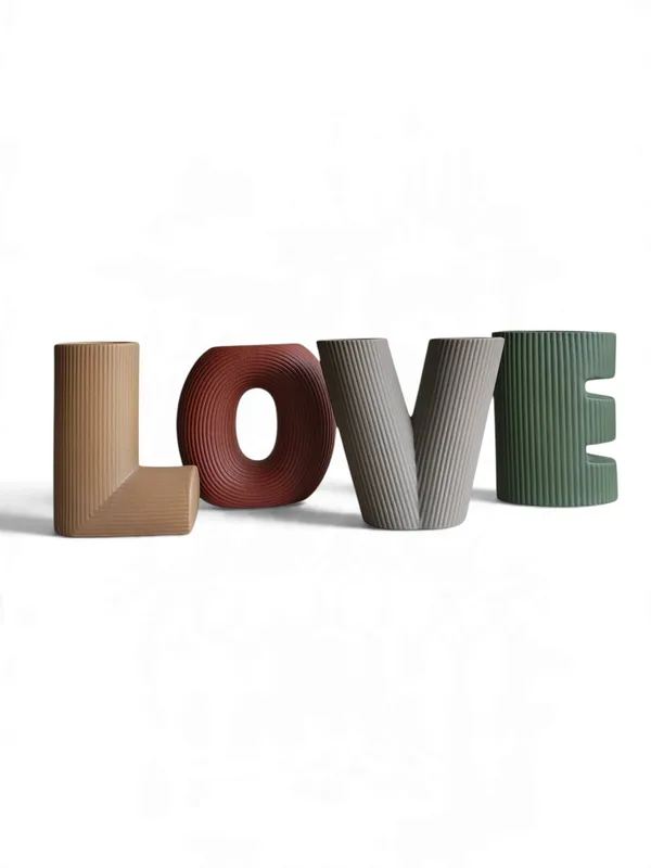 Ribbed_LOVE_-_Modern_Ceramic_Letter_Vases