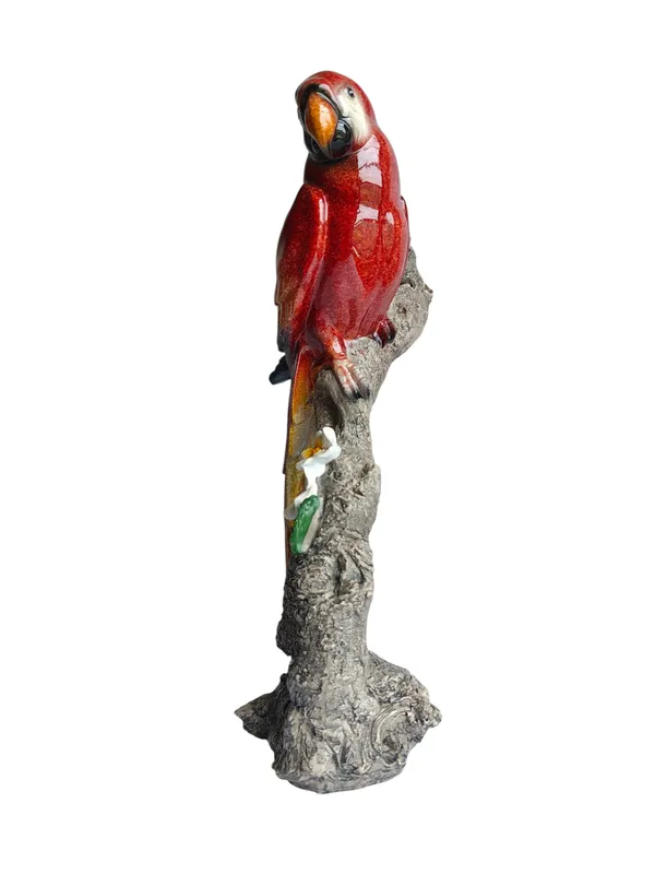 Scarlet_Majesty_-_Lifelike_Red_Macaw_Parrot_on_Branch_Figurine