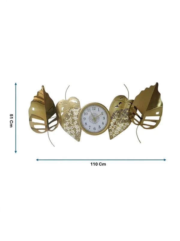Sparkling_Art_Gallery_-_Luxury_4-Leaf_Golden_Metal_Wall_Clock_-_Modern_Decorative_Wall_Clock_for_Living_Room
