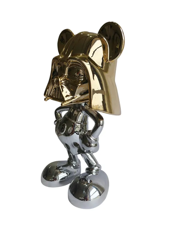Star_Wars_Mickey_Mouse_Sculpture_-_Black_&_Gold_Luxury_Table_Decor