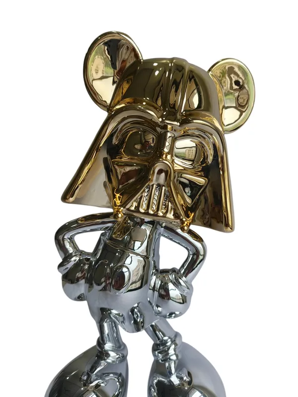 Star_Wars_Mickey_Mouse_Sculpture_-_Black_&_Gold_Luxury_Table_Decor