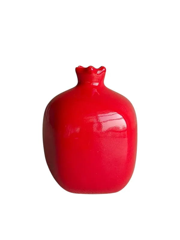 The_Red_Vase_-_"Ruby_Pomegranate"