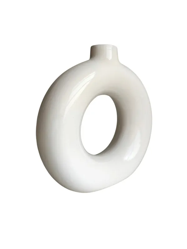 The_White_Donut_Vase_-_"Cloud_Ring"