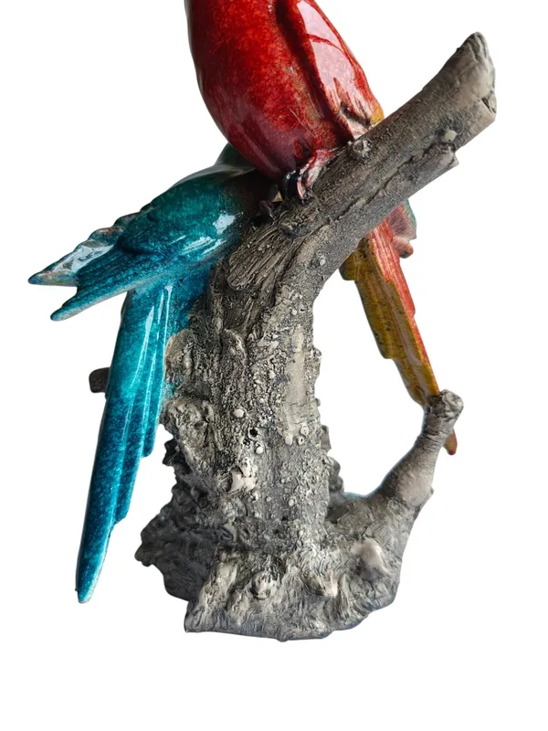Tropical_Companions_-_Pair_of_Lovebird_Macaw_Parrots_Couple_Figurine