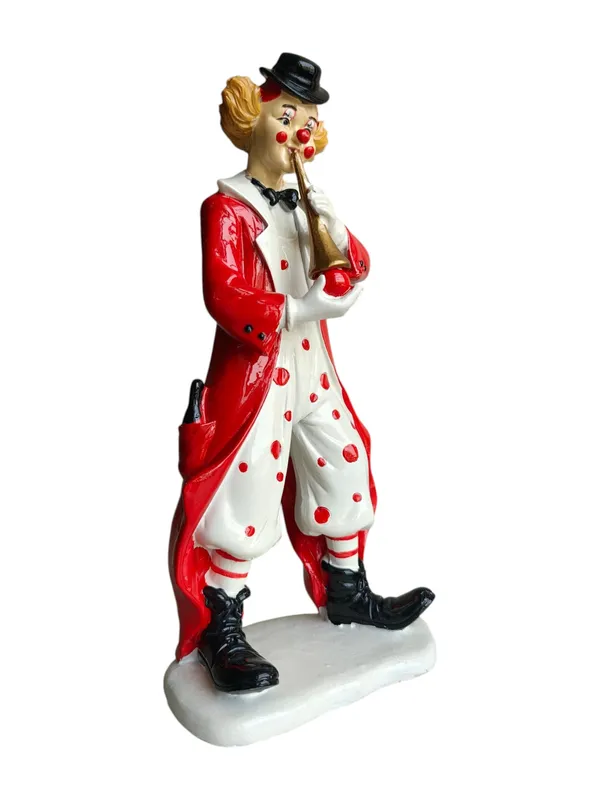 Vintage_Musical_Clown_Playing_Flute