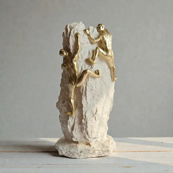 2men_on_1_rock