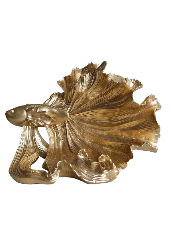 Golden_Betta_Fish_Sculpture_-_Luxe_Metallic_Statement_Decor_-_Sun_Mun_Edition
