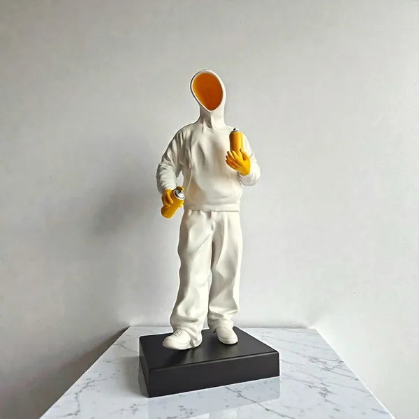 Hollow_man_Spray