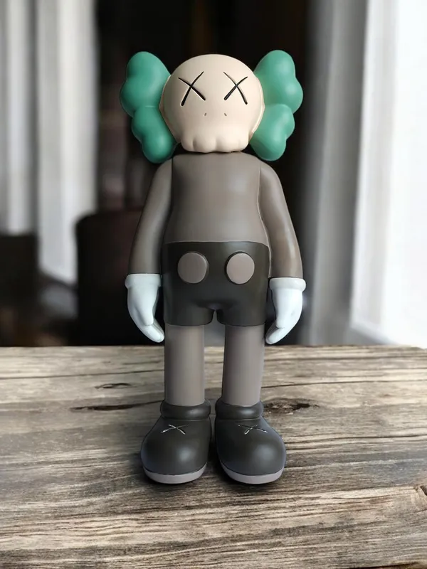 Large_Premium_KAWS
