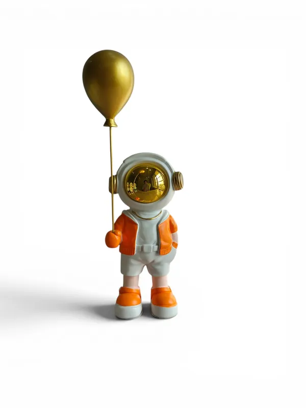 Orange_Headphone_boy_with_Balloon