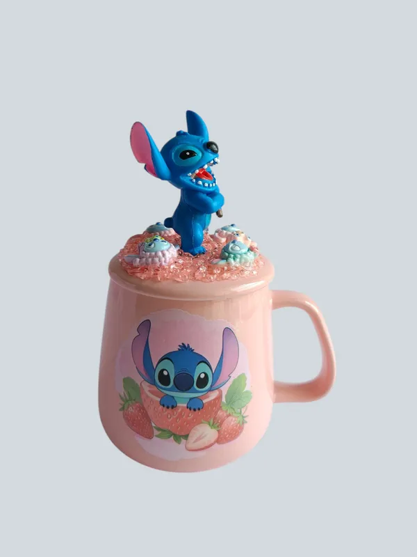 Stitch_3D-_Mug_&_Lid_Set_-_Cheer_Flag_Strawberry_Edition