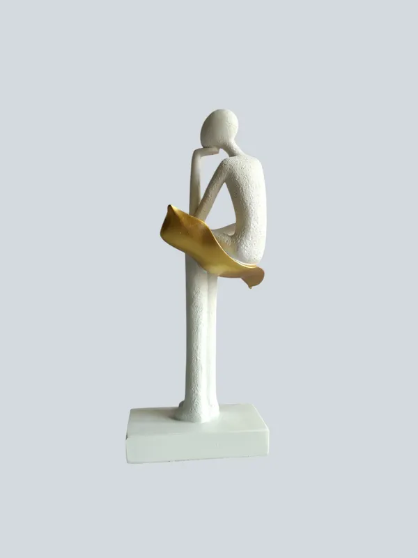 White_Man_On_Leaf