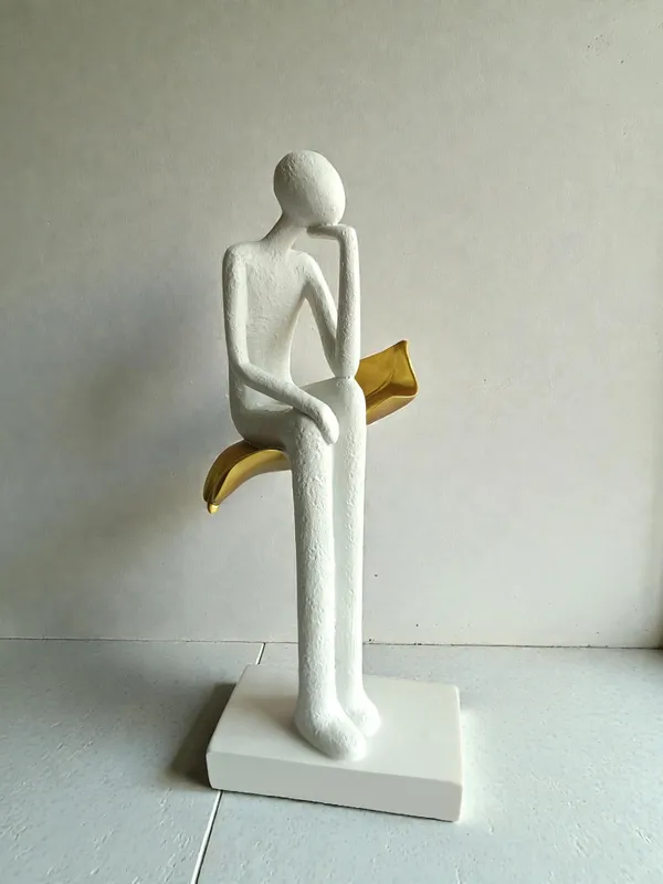 White_Man_On_Leaf