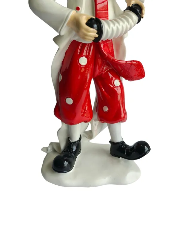 Accordion_Musician_Clown_Figurine