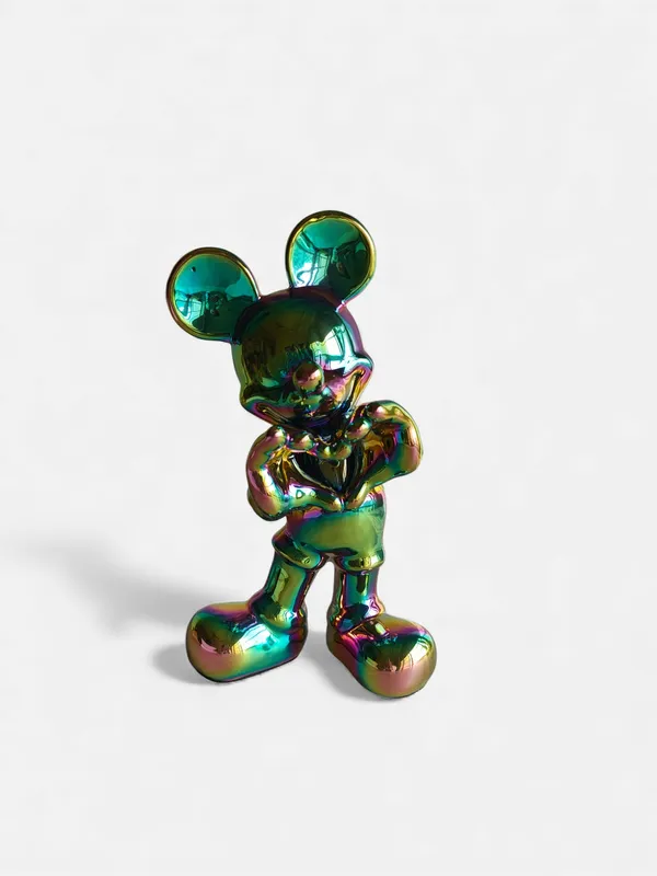 Premium_&_Elegant_Multishade_Heart_Mickey