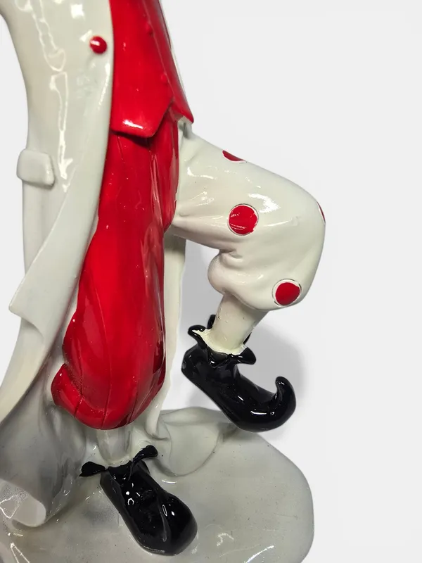 Clown_with_Pipe