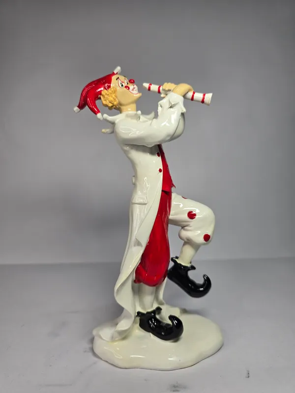 Clown_with_Pipe