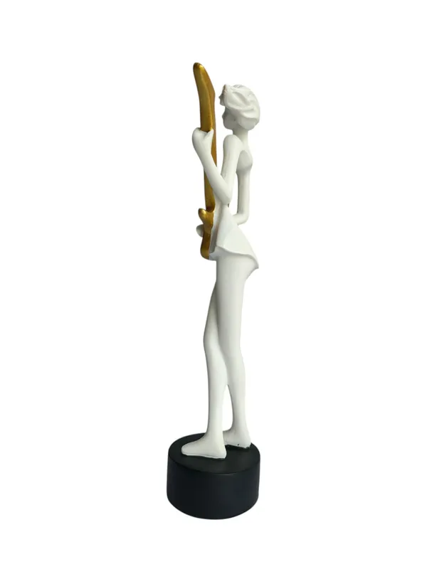 Classic_Violin_Lady_Figurine
