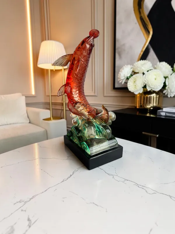 Prosperity_Leaping_Koi_Showpiece