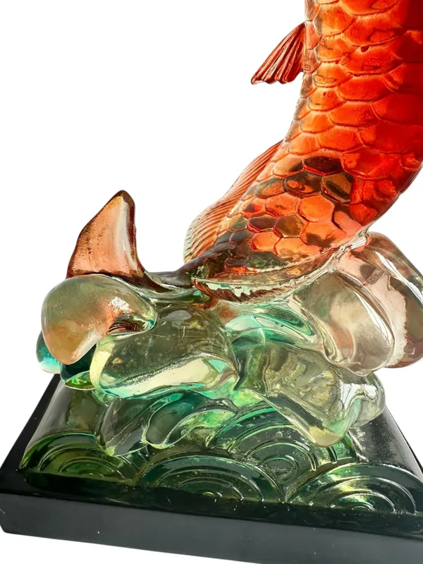 Prosperity_Leaping_Koi_Showpiece