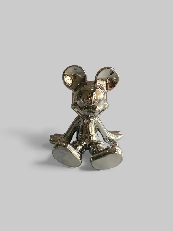 Silver_Sitting_Mickey