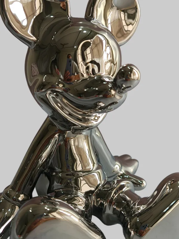 Silver_Sitting_Mickey