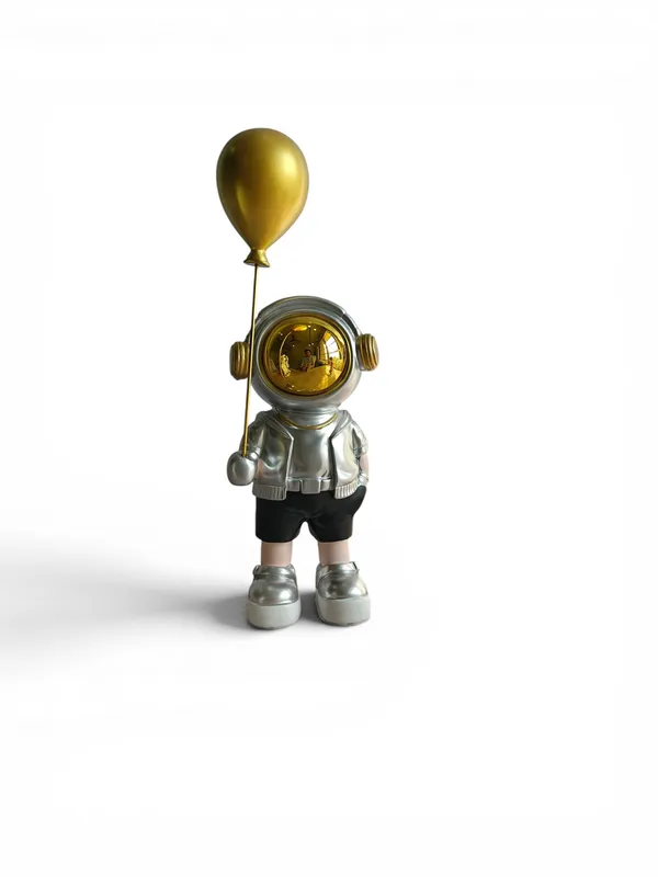 Silver_Headphone_boy_with_Balloon