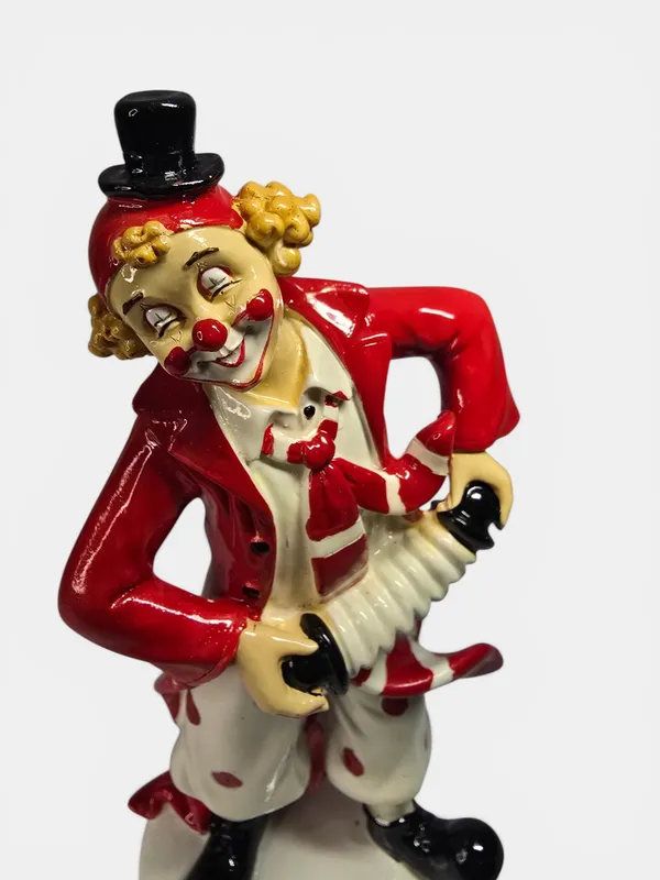 Clown_with_Accordion