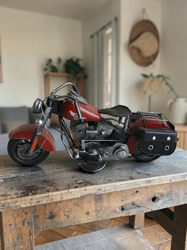 Vintage_Metal_Bike_Showpiece