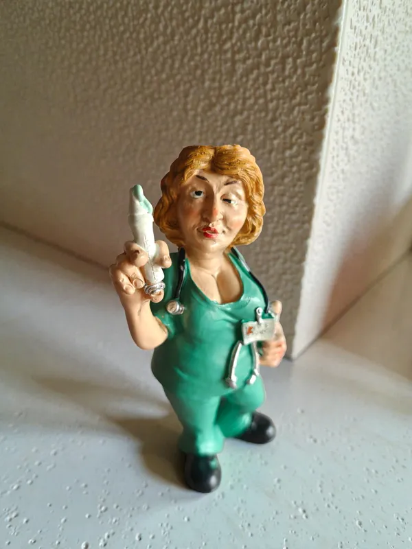 Female_Doctor