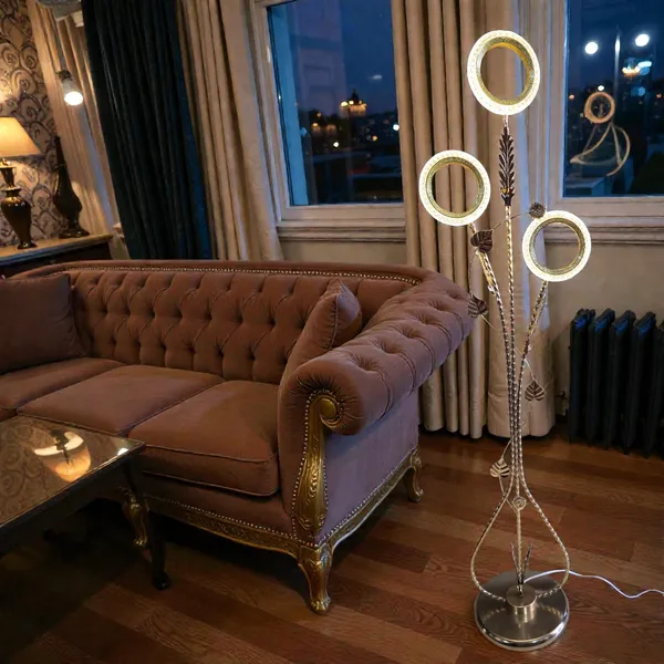 Plant_Shaped_Floor_Lamp