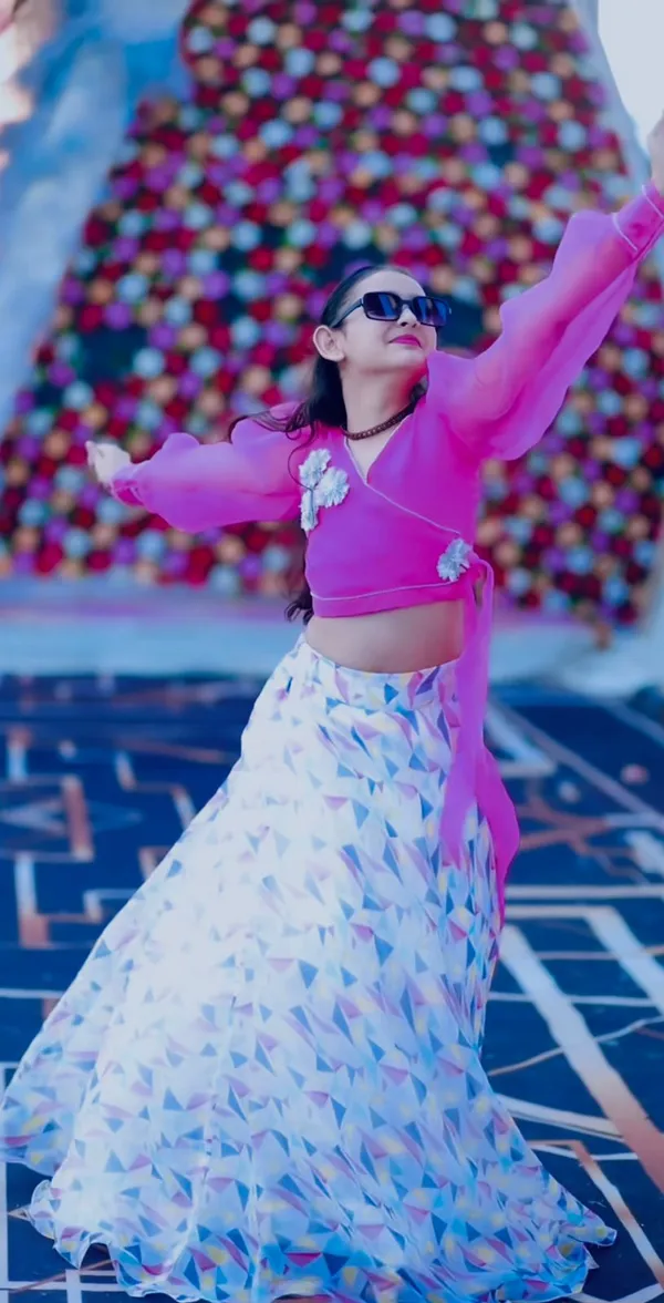 Pink_New_Designer_Heavy_Organza_Silk_Lehenga_-Choli_For_Girls