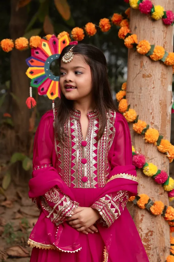 Scarlet_Launching_New_Collection_Beautiful_Scarlet_Gown_Set_For_Girls