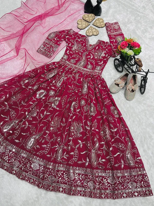 Pink_Launching_New_Collection_Beautiful_Gown_For_Girls