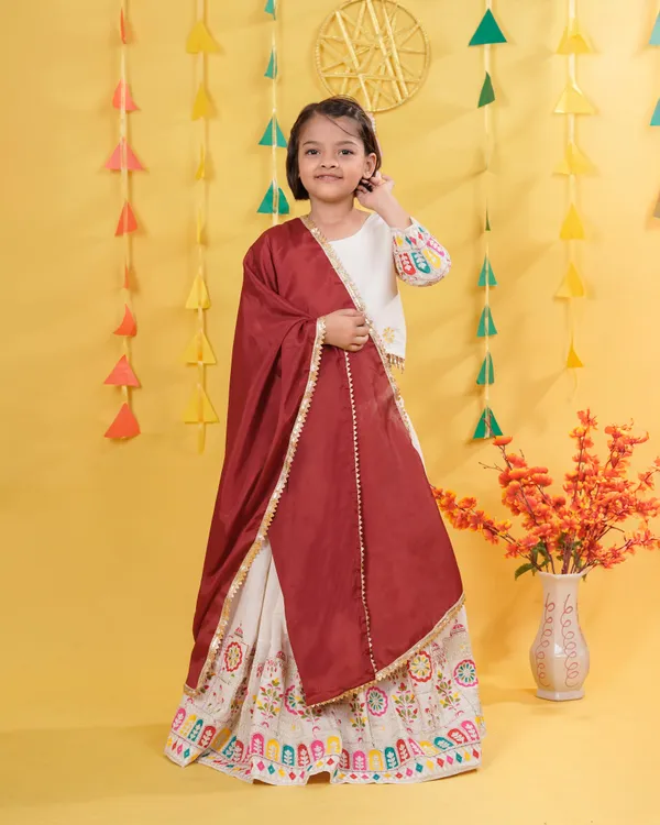 White_New_Festival_Heavy_Pure_Cotton_Lehenga_Choli_Set_For_Girls
