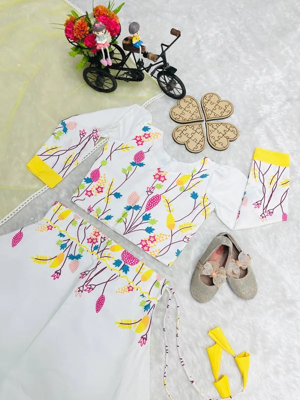 White_&_Yellow_Heavy_Natural_Crepe_Silk_Lehenga_Choli_Set_For_Girls
