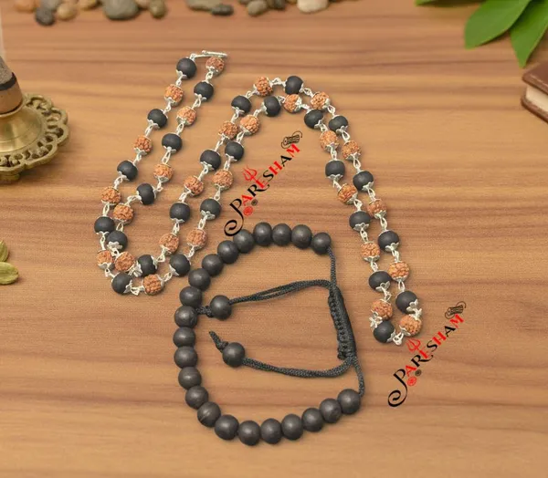 Divya_Raksha_Rudraksha_&_Karungali_Mala_with_Silver_Capping_+_Karungali_Bracelet_Combo