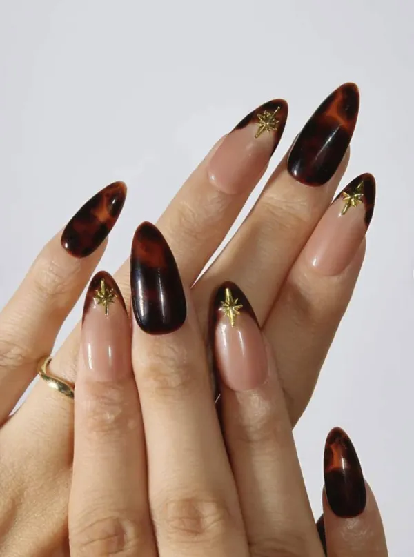 Amber_Noir