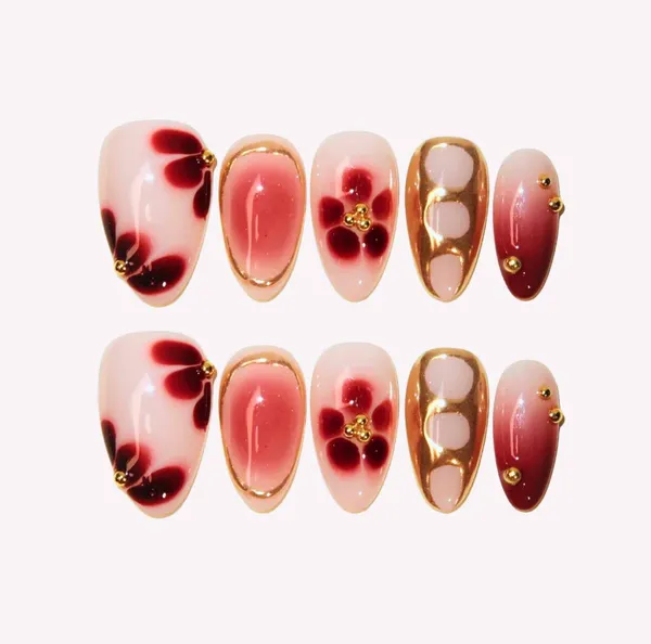 GLOW_RED_NAILS