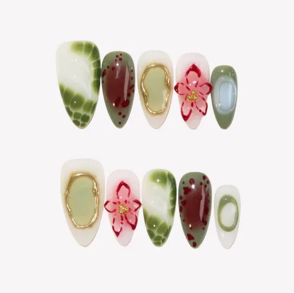 OLIVE_ARTISTIC_NAILS