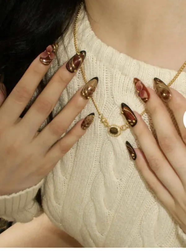 Gold_Glam