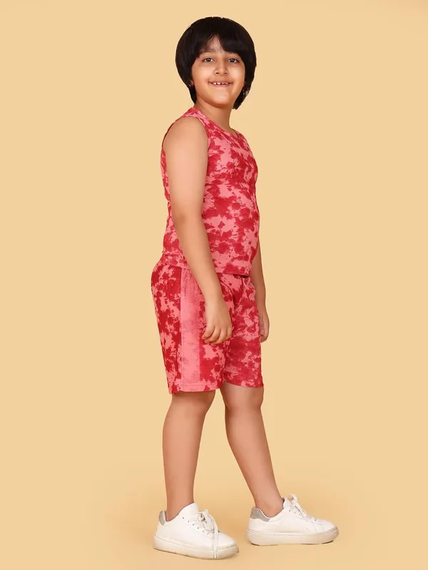 Red_Cotton_Tie_Dye_Tank_Top_And_Shorts_Set_For_Boys