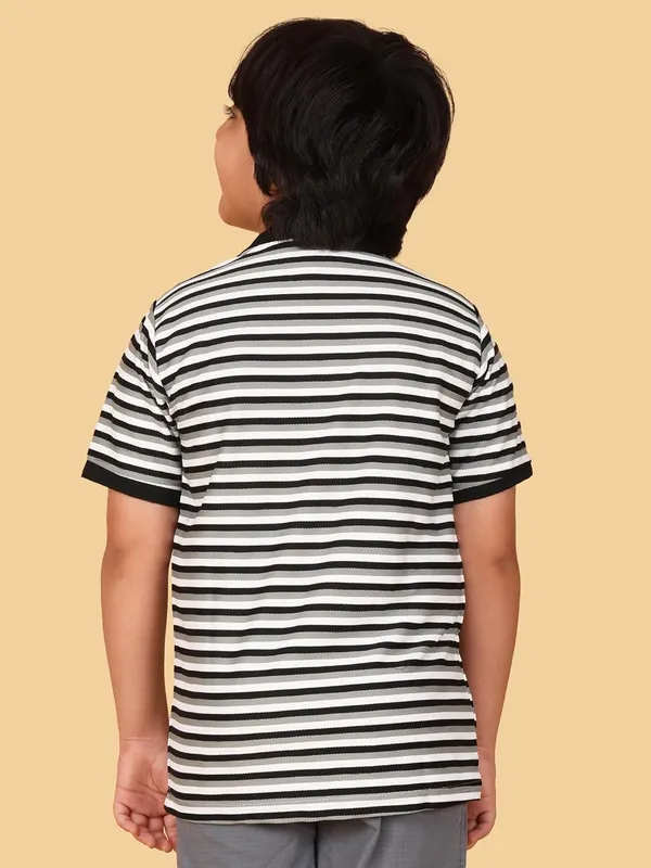 Grey_Striped_Cotton_Short_Sleeve_Round_Neck_T-Shirt_For_Boys
